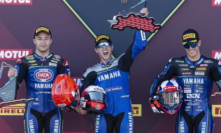 Arenas se alza con la victoria en Balaton Park mientras Yamaha R9 copa el podio en la segunda carrera del WorldSSP