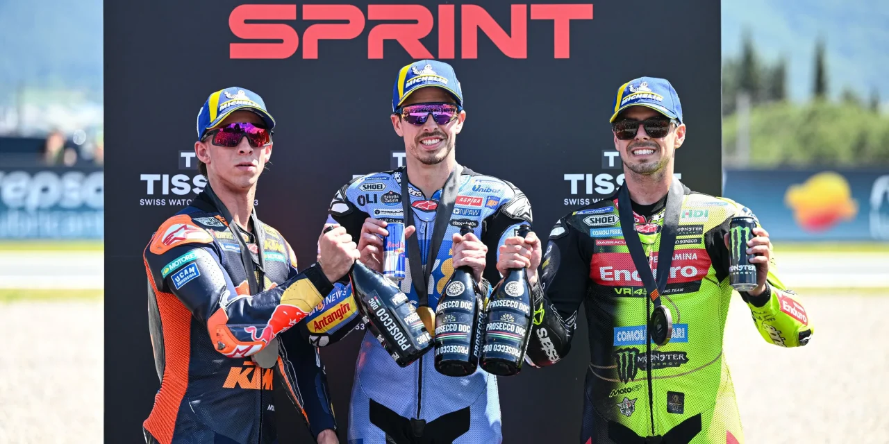 MÁRQUEZ GANA EL SPRINT MÁS AJUSTADO DE LA HISTORIA