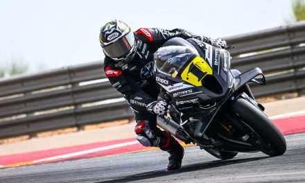 El ESBK encara su jornada decisiva tras un sábado lleno de emoción en MotorLand Aragón